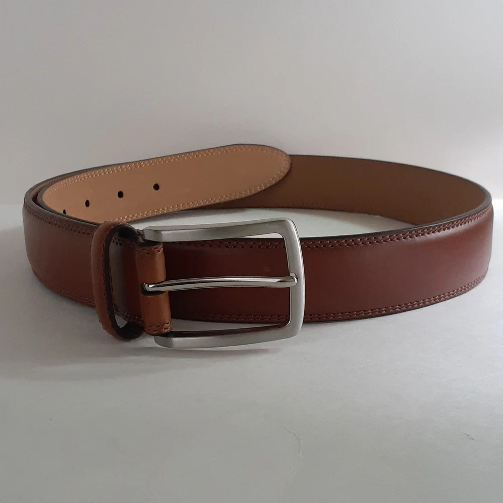 NYBC Men Leather Belt Size M  Tan Color Silver Buckle New